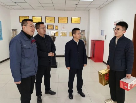 岁寒情长守初心 关怀奋进启新程——佛慈集团开展2026年春节前走访慰问活动