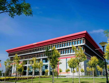 甘肃药业集团周荣一行拜会酒泉市委市政府领导